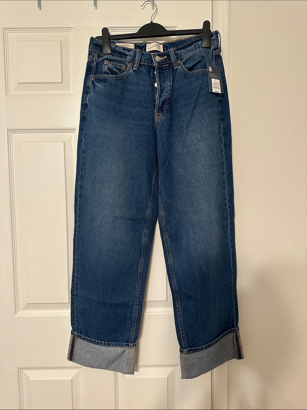 NWT Universal Thread Mid Rise 90s Baggy Women’s Jeans - Dark Blue size 6R